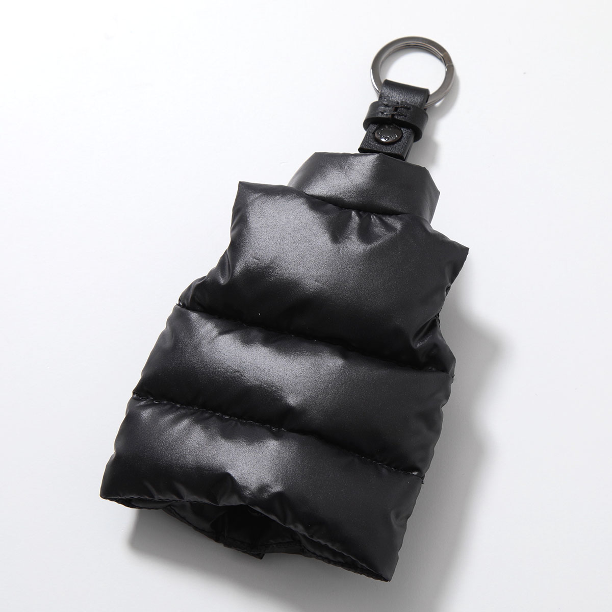 楽天市場】MONCLER モンクレール キーリング VEST KEYRING 6F00003
