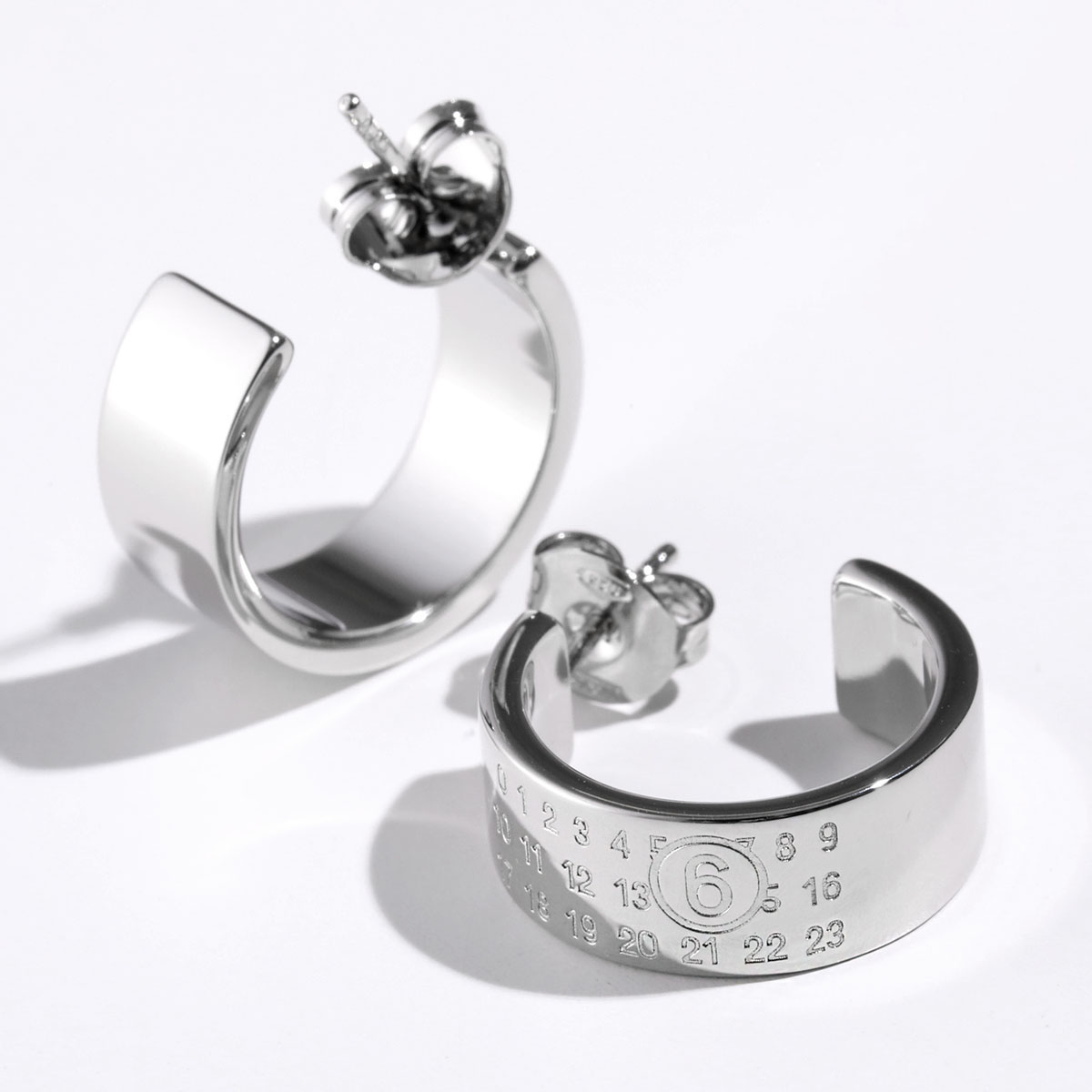 楽天市場】【最大2万円OFFクーポン対象・3/1限定】MM6 エムエム