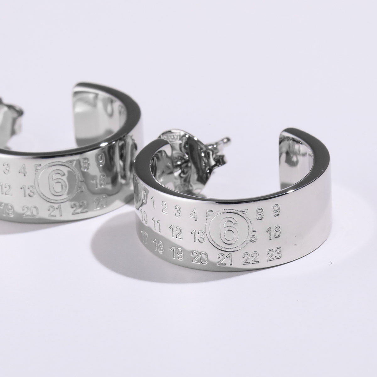 楽天市場】【最大2万円OFFクーポン対象・3/1限定】MM6 エムエム