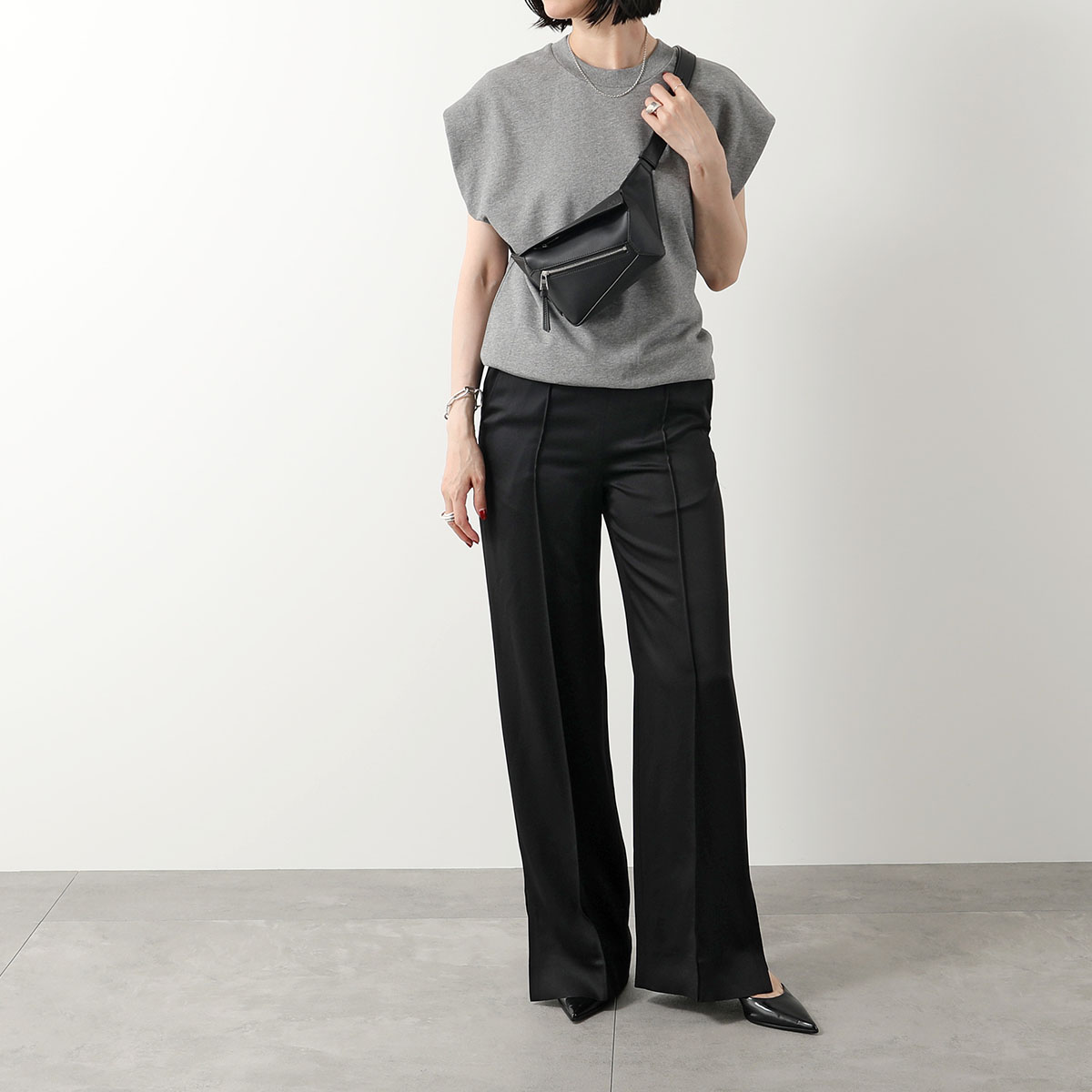 楽天市場】【最大2万円OFFクーポン対象・3/1限定】LOEWE ロエベ ボディ