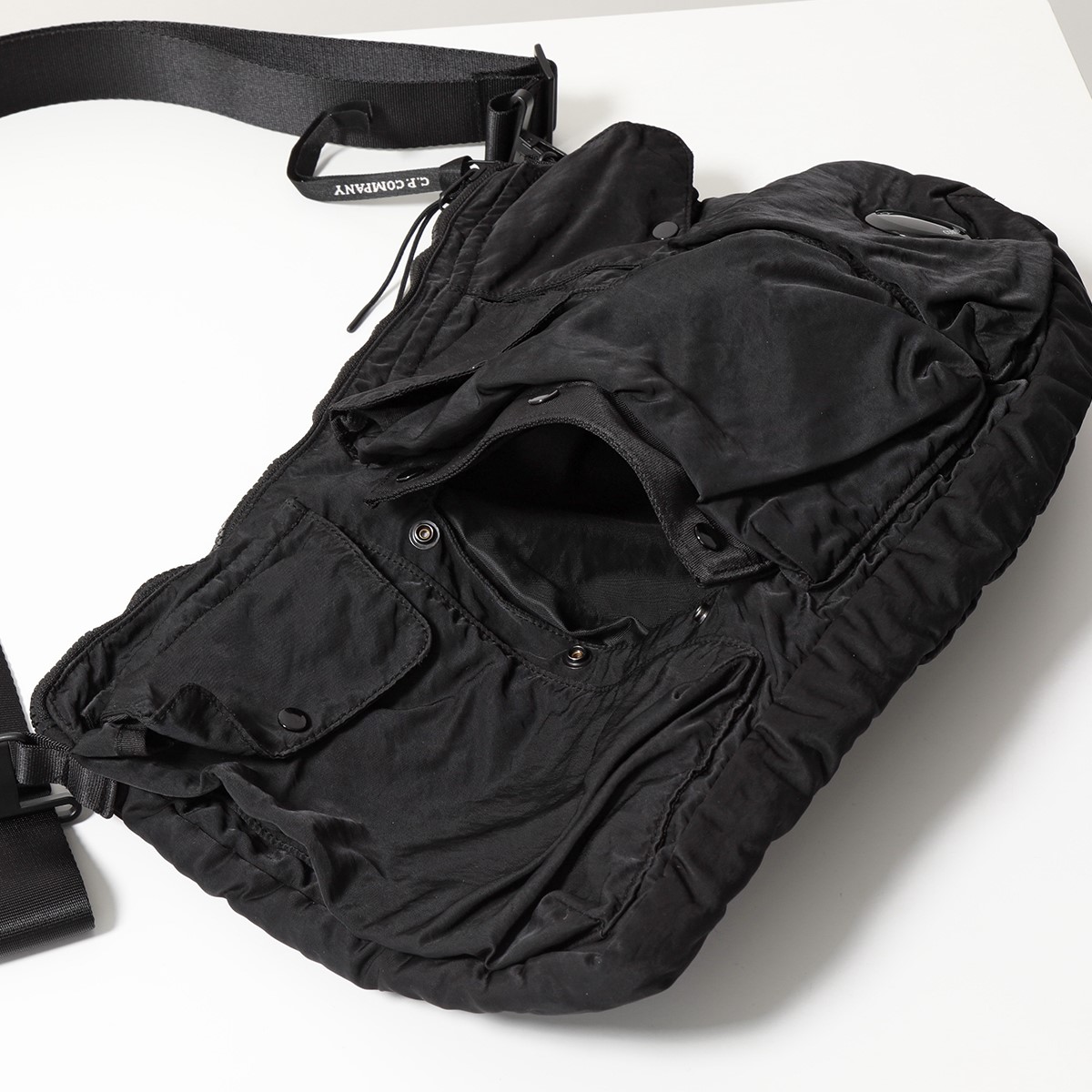 楽天市場】C.P.COMPANY シーピーカンパニー ショルダーバッグ Nylon B