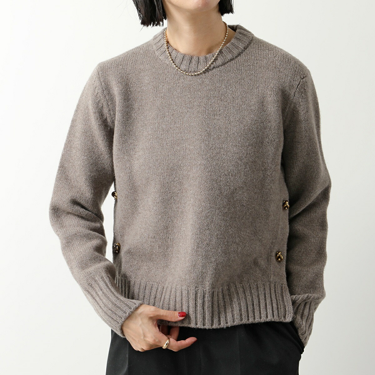 美品】23年モデル ボッテガヴェネタ セーター ニット ノットボタン