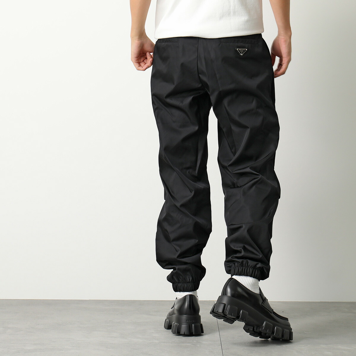 楽天市場】PRADA プラダ ジョガーパンツ SPH315 1WQ8 メンズ Re-Nylon