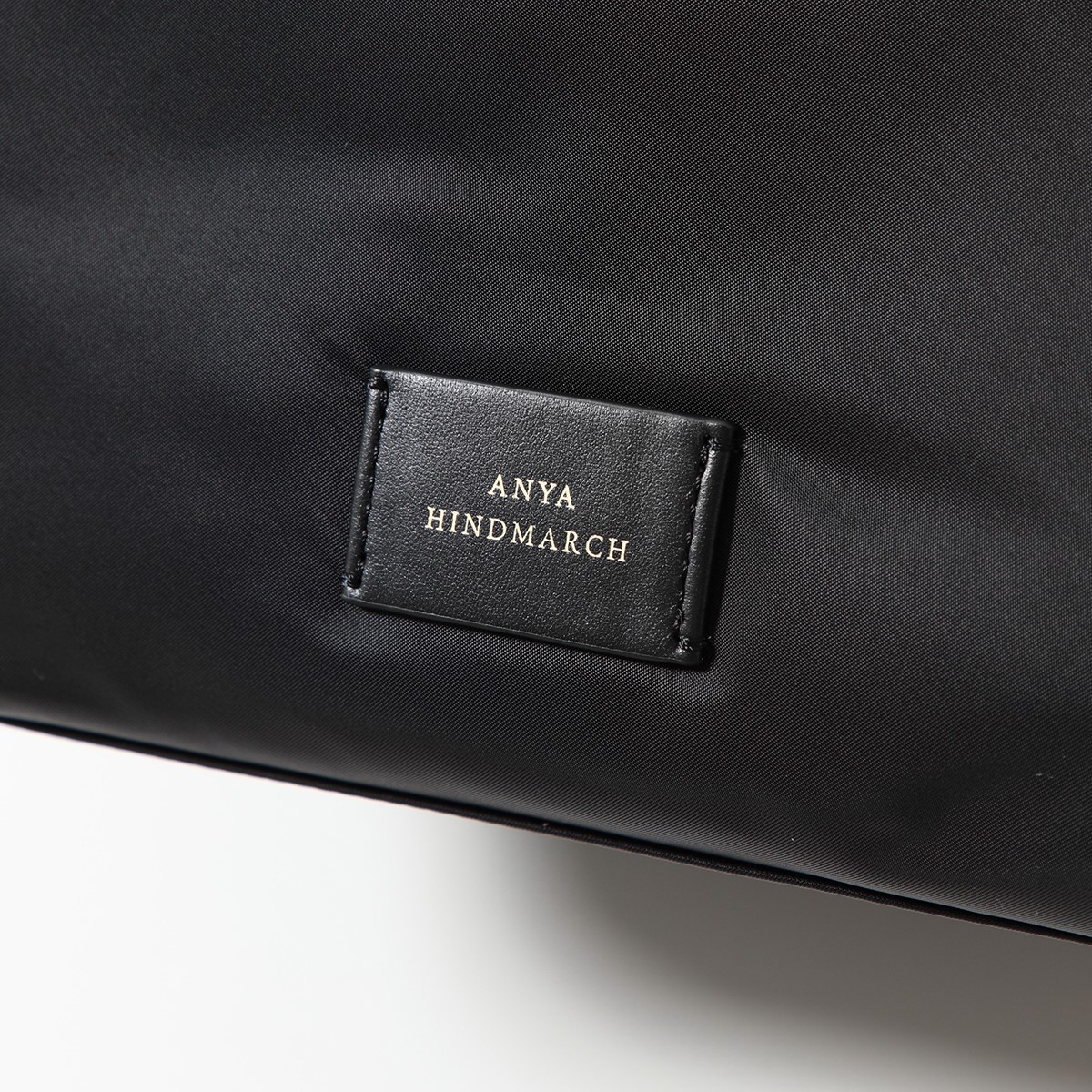 楽天市場】ANYA HINDMARCH アニヤハインドマーチ ショルダーバッグ