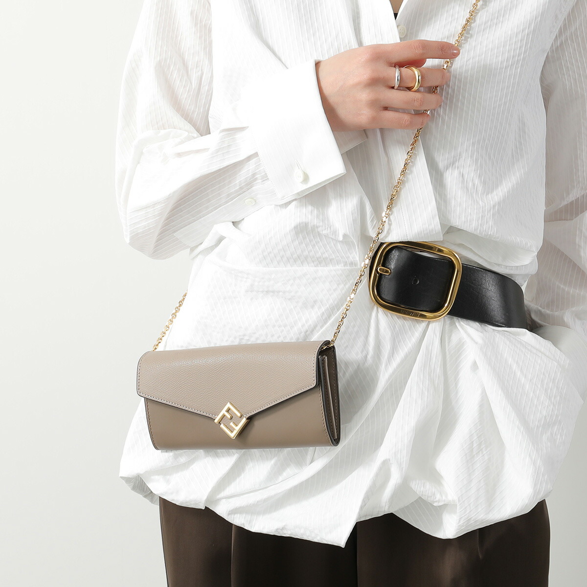 楽天市場】FENDI フェンディ ショルダーウォレット FFダイヤモンド