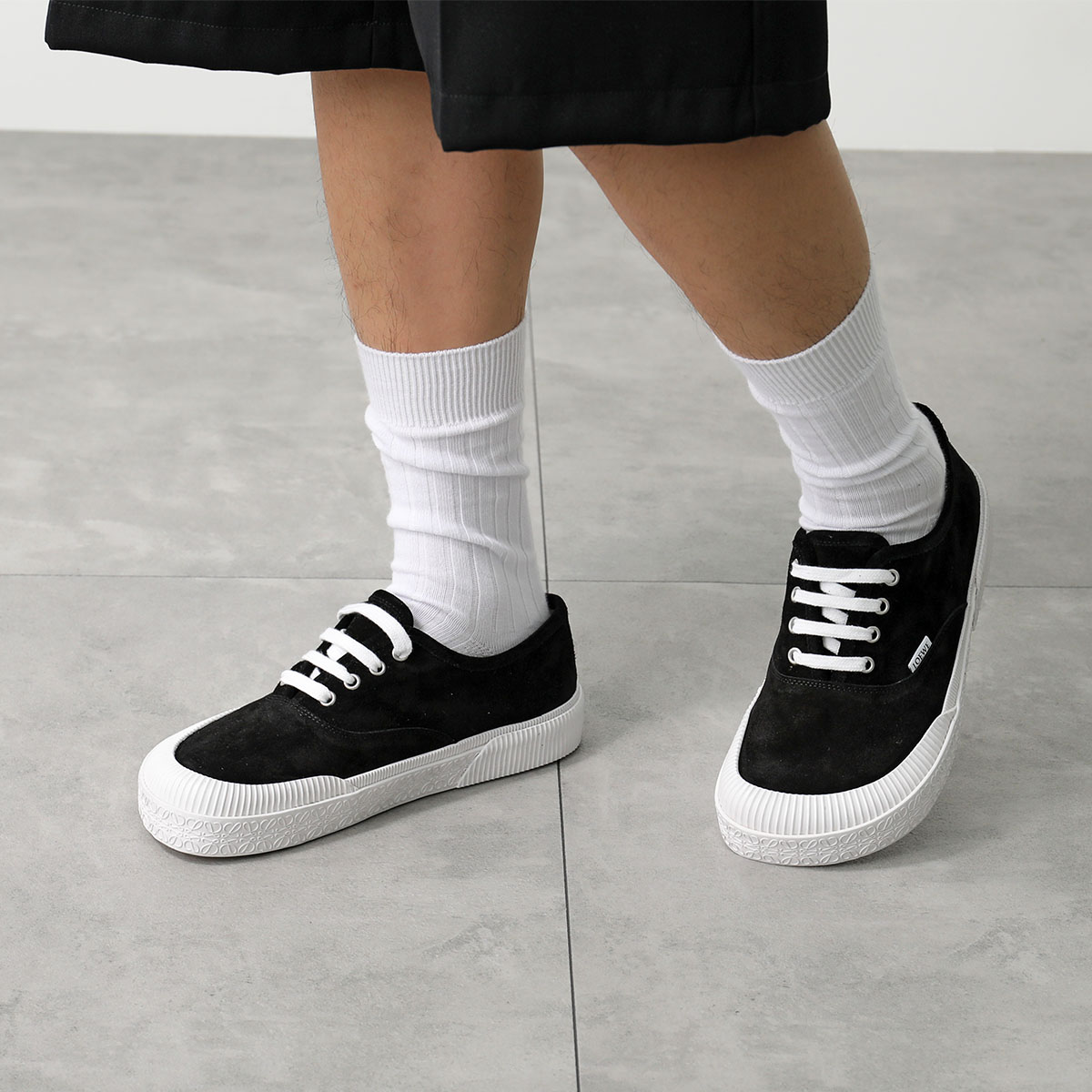 楽天市場】【小さいサイズ限定特価-40のみ】LOEWE ロエベ スニーカー