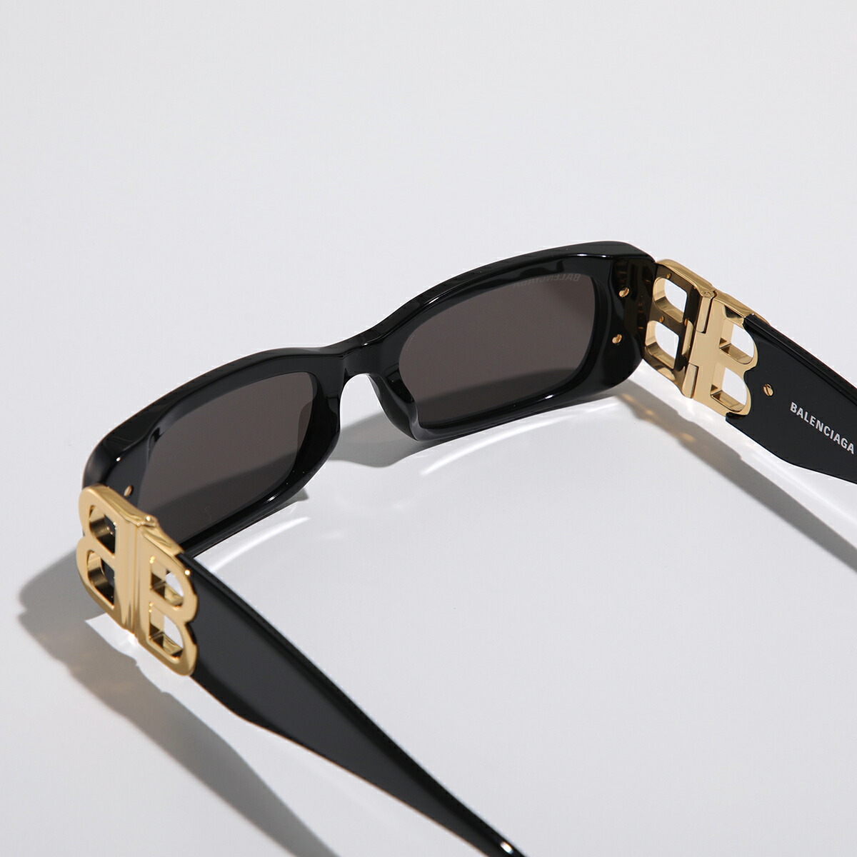楽天市場】BALENCIAGA バレンシアガ サングラス BB0096S レディース