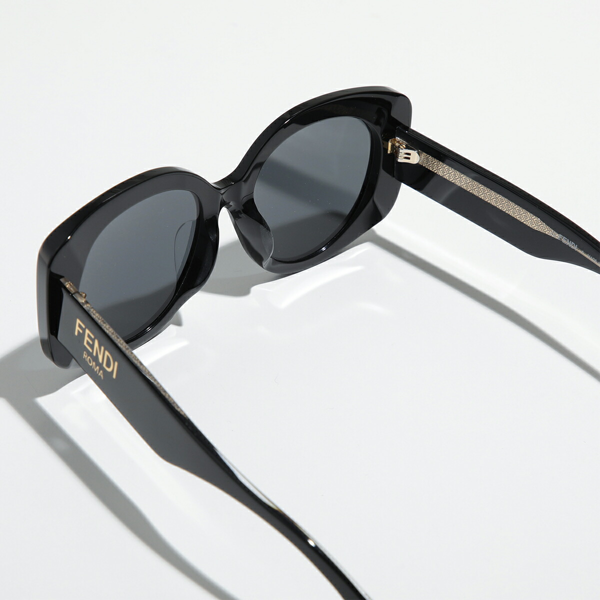 楽天市場】【最大2万円OFFクーポン対象・3/1限定】FENDI フェンディ