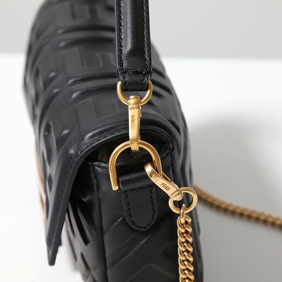 楽天市場】FENDI フェンディ ショルダーバッグ BAGUETTE MINI バゲット