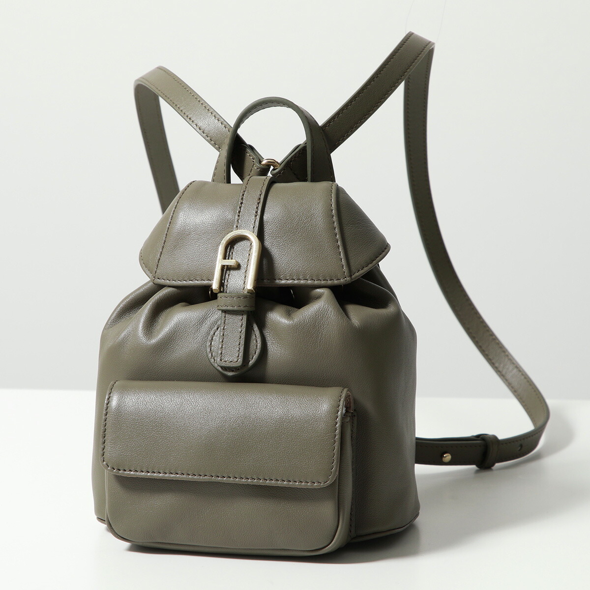 楽天市場】Furla フルラ バックパック Flow MINI フロー ミニ WB01291