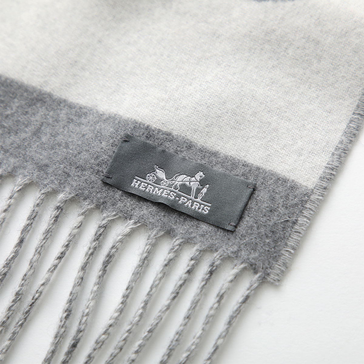 楽天市場】HERMES エルメス マフラー 140×30 ラブストーリー H254043S