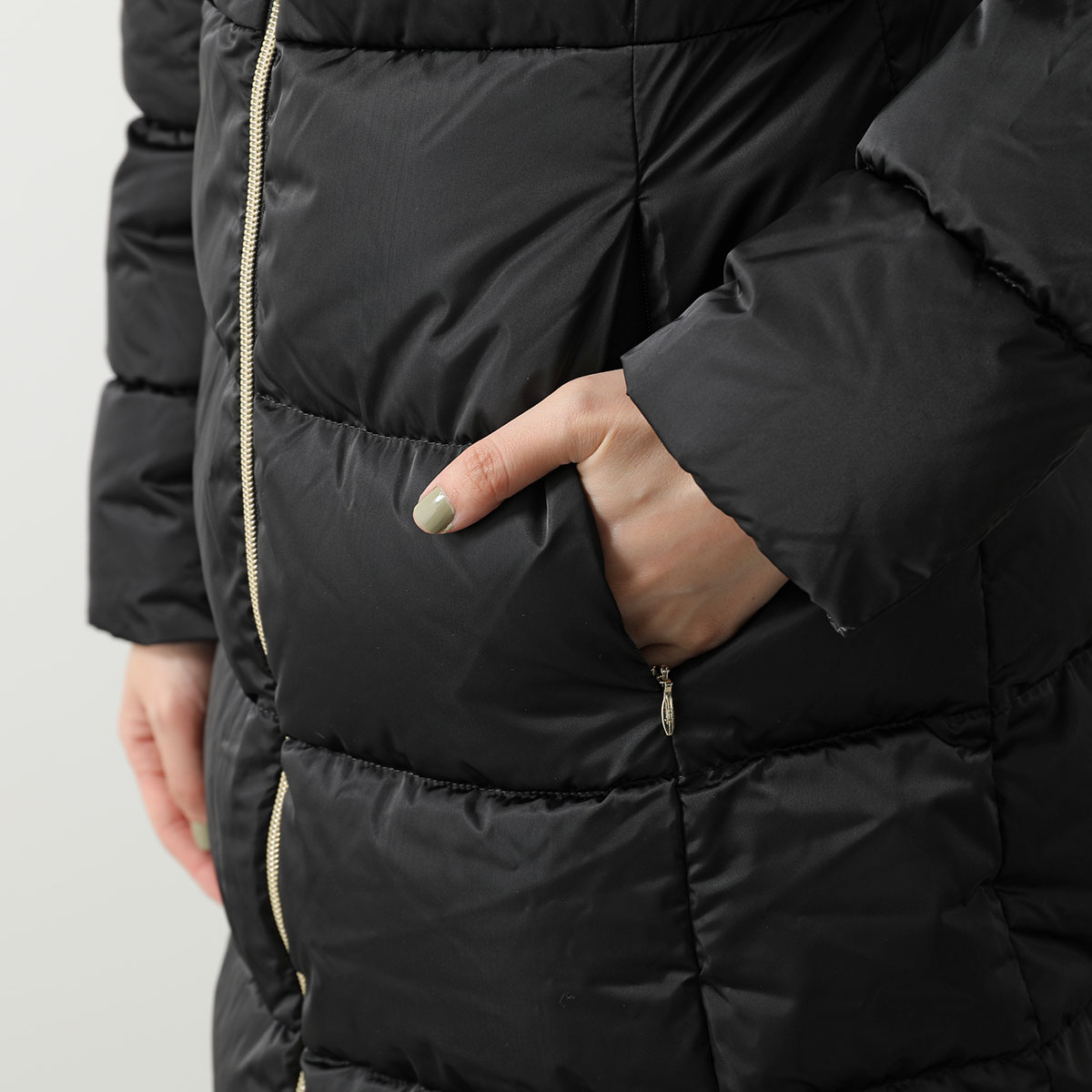 楽天市場】【最大2万円OFFクーポン対象・3/1限定】HERNO ヘルノ ダウン