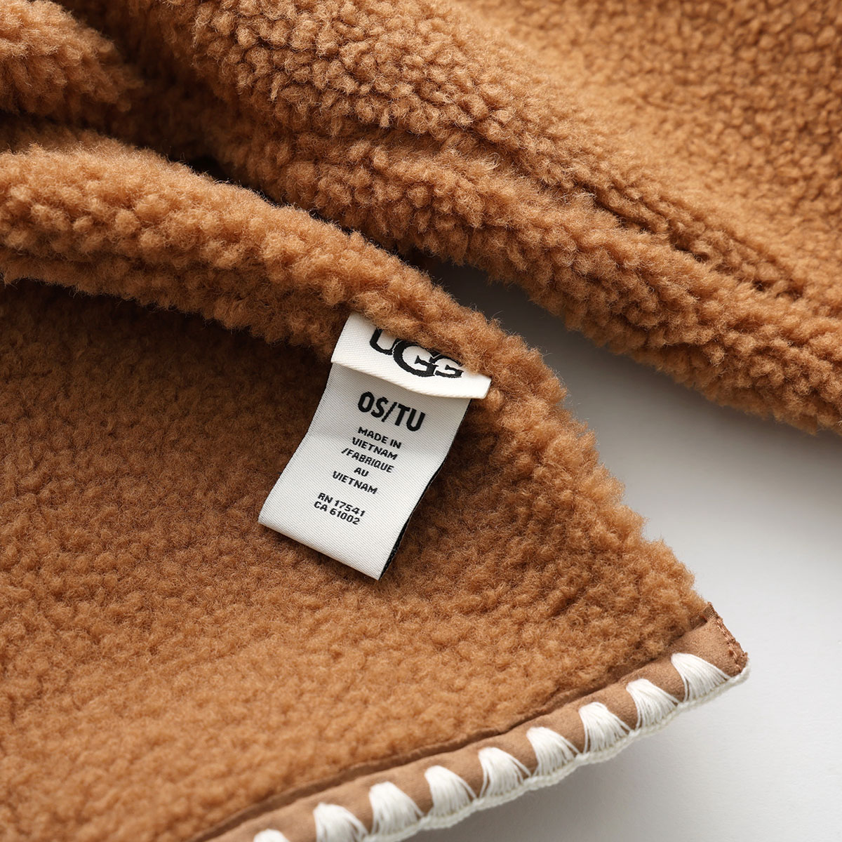 楽天市場】【最大2万円OFFクーポン対象・3/1限定】UGG アグ マフラー W