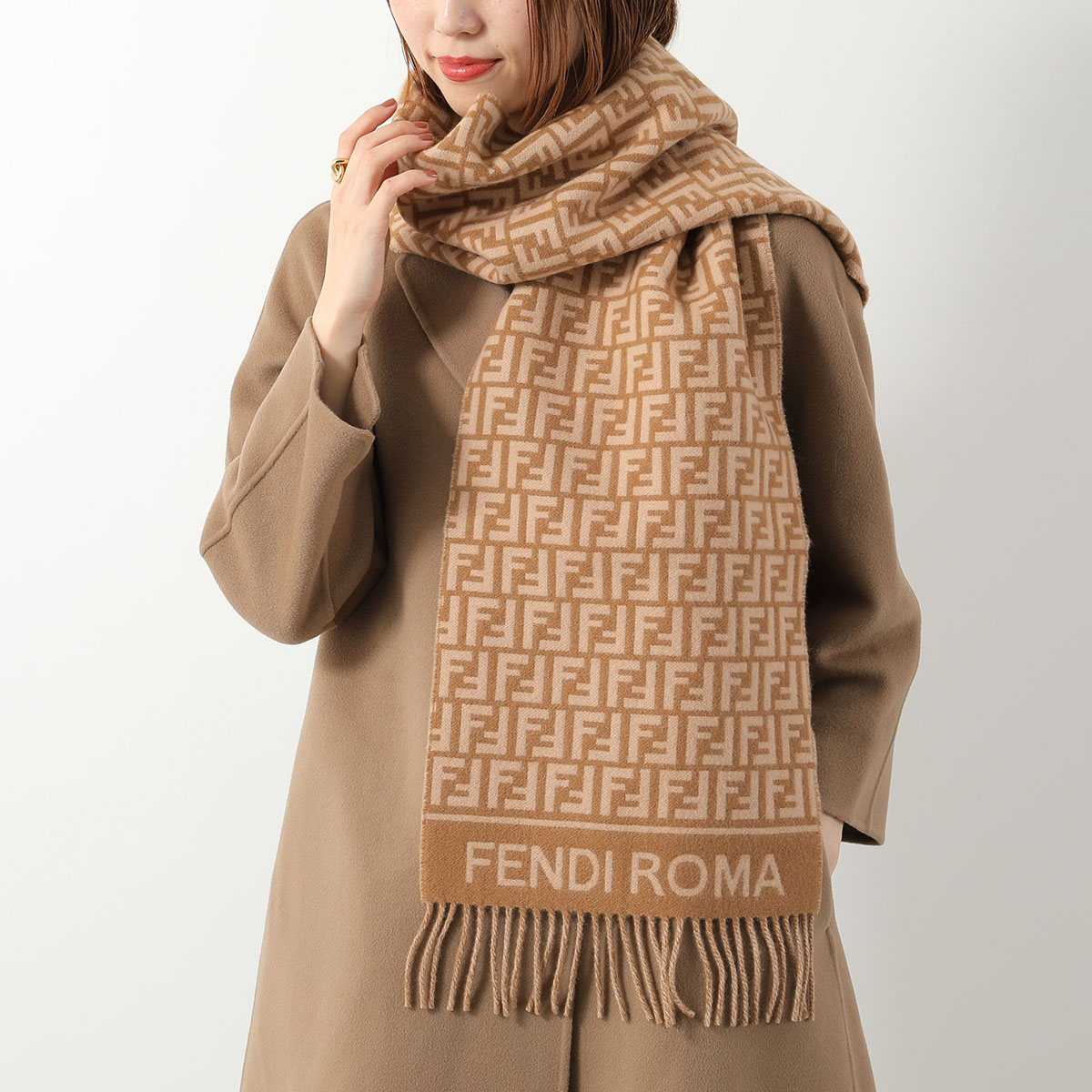 楽天市場】FENDI フェンディ FFマフラー 30×190 FXT113 AQCW