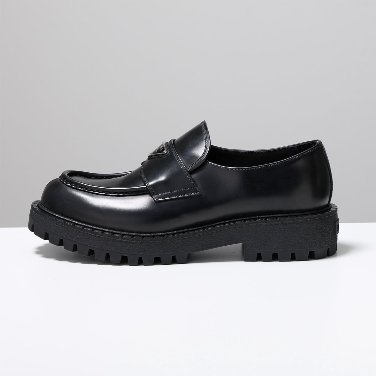 楽天市場】【最大2万円OFFクーポン対象・3/1限定】PRADA プラダ