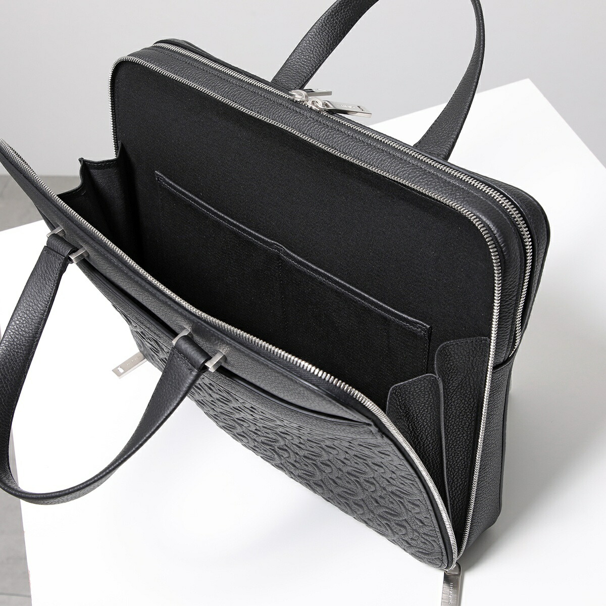 楽天市場】【最大2万円OFFクーポン対象・3/1限定】FERRAGAMO