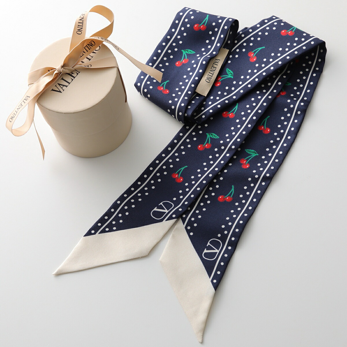 楽天市場】VALENTINO ヴァレンティノ スカーフ E6017EXB レディース