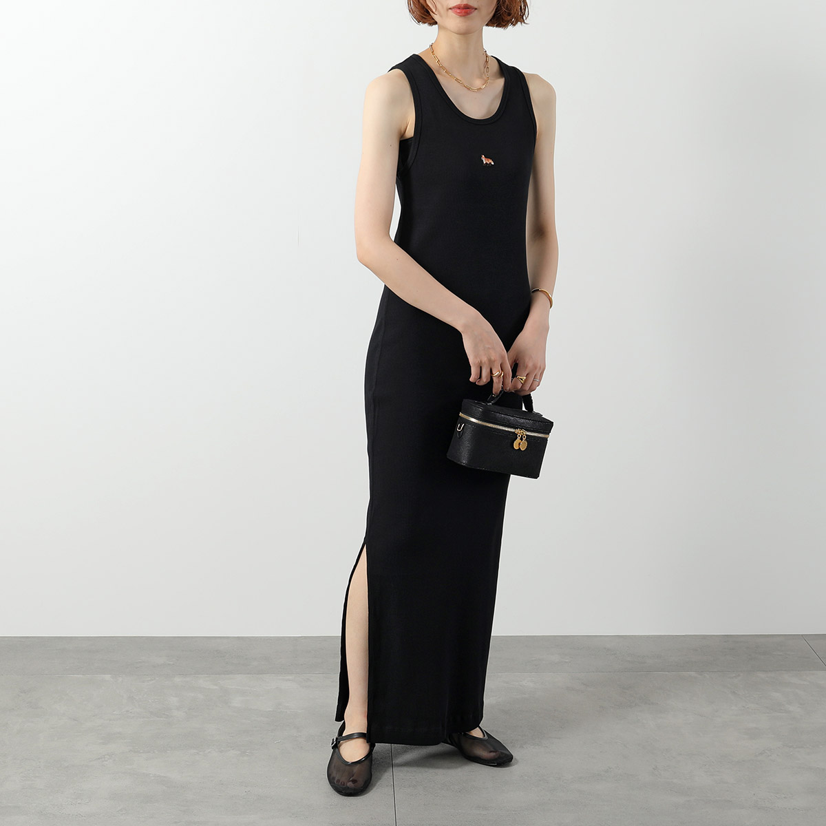 楽天市場】MAISON KITSUNE メゾンキツネ ワンピース MW01602KJ0125