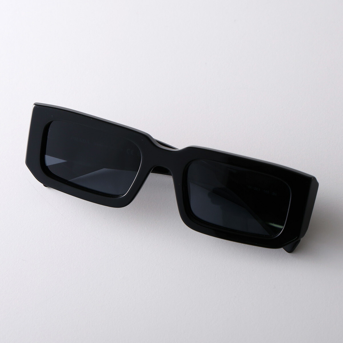 楽天市場】【最大2万円OFFクーポン対象・3/1限定】PRADA プラダ