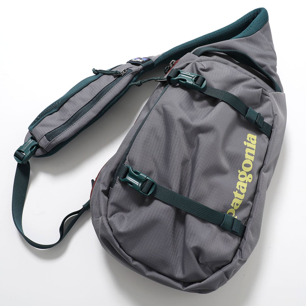 楽天市場】patagonia パタゴニア ボディバッグ Atom Sling 8L アトム