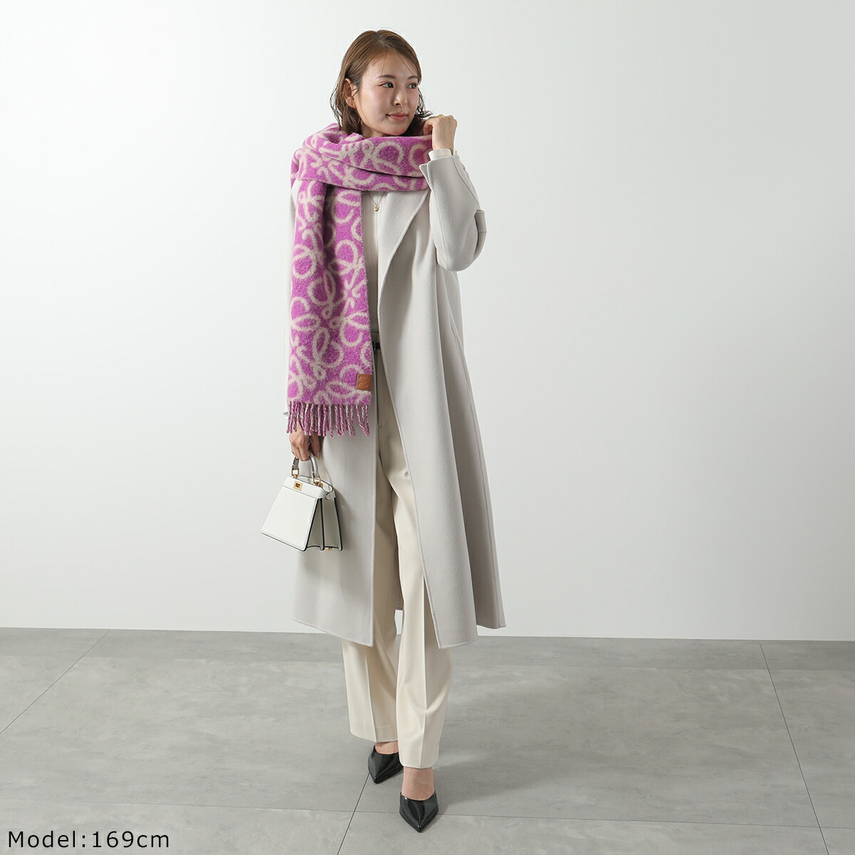 楽天市場】LOEWE ロエベ マフラー F811257X23 レディース アナグラム