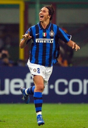 楽天市場】【フルパッチ付！】 07/08 インテル 100周年 #8 IBRAHIMOVIC