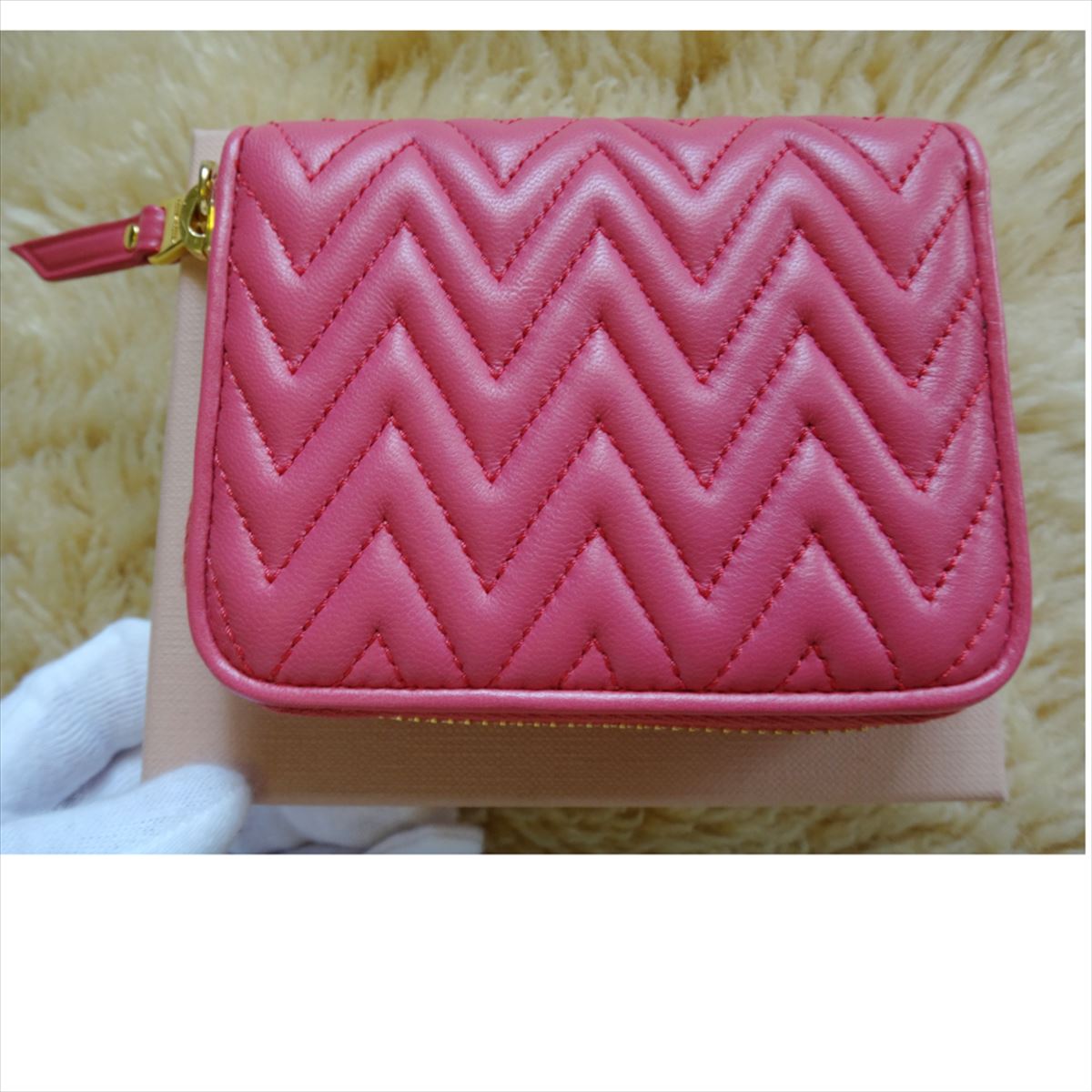 楽天市場】新品同様 miumiu ミュウミュウ コインケース/カードケース