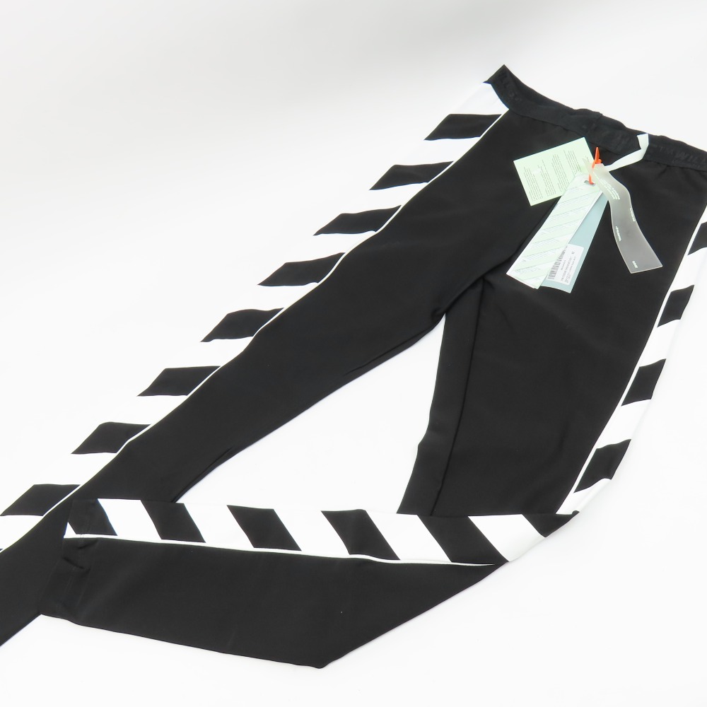 未使用品 OFF-WHITE オフホワイト 現行 アスレチックレギンスサイド