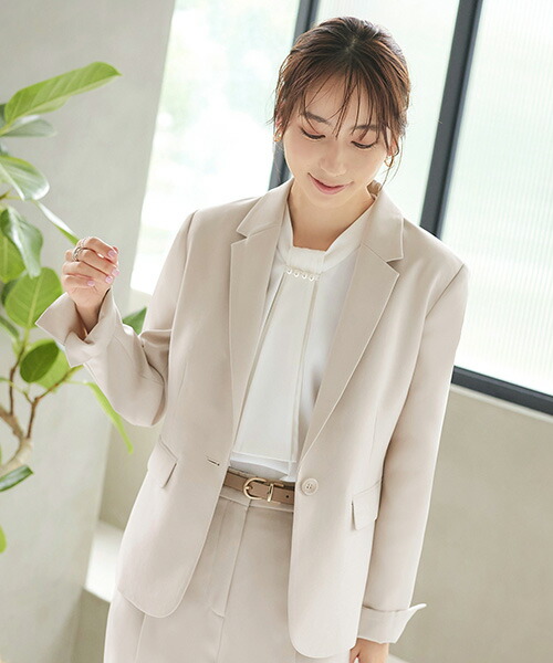 1240-a_wh.jpg?fitin=720:720