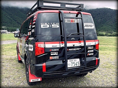 楽天市場】新型デリカ D:5 BUSTERS リアラダー ブラック : Autostyle