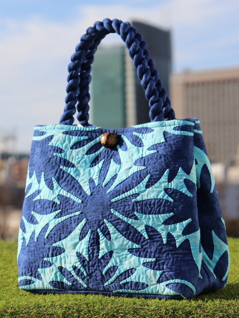 ハワイアンキルトバッグ 秋桜 ハンドメイド 【公式通販】