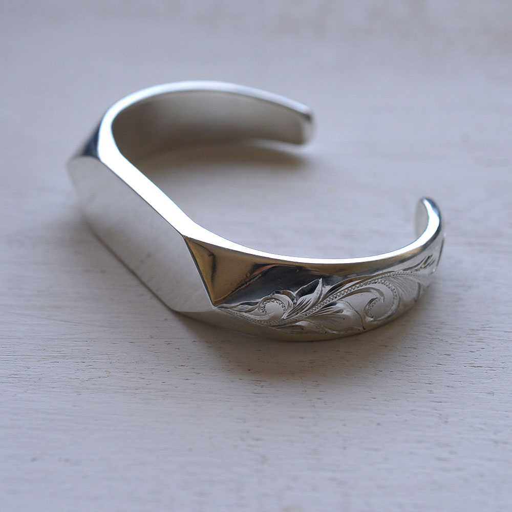 楽天市場】ハワイアンジュエリー バングル シグネットミラー メンズ