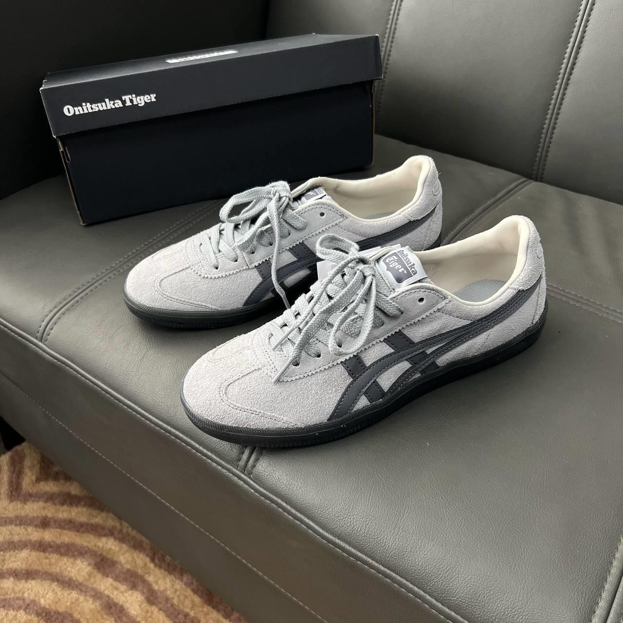 楽天市場】日本未入荷 Onitsuka Tiger Tokuten Grey 1183A907-021