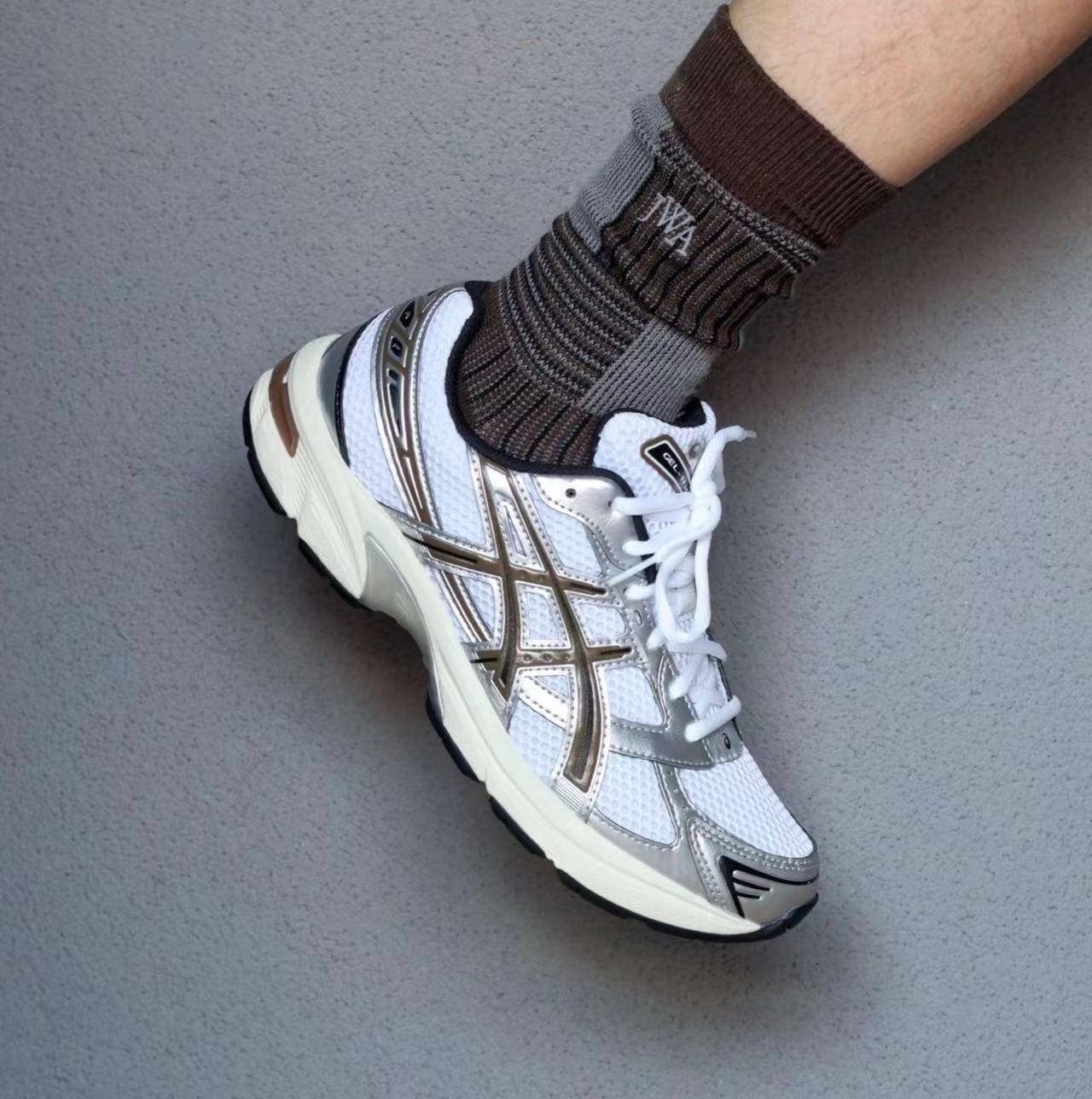 楽天市場】日本未発売 ASICS アシックス ゲル 1130 スニーカー GEL