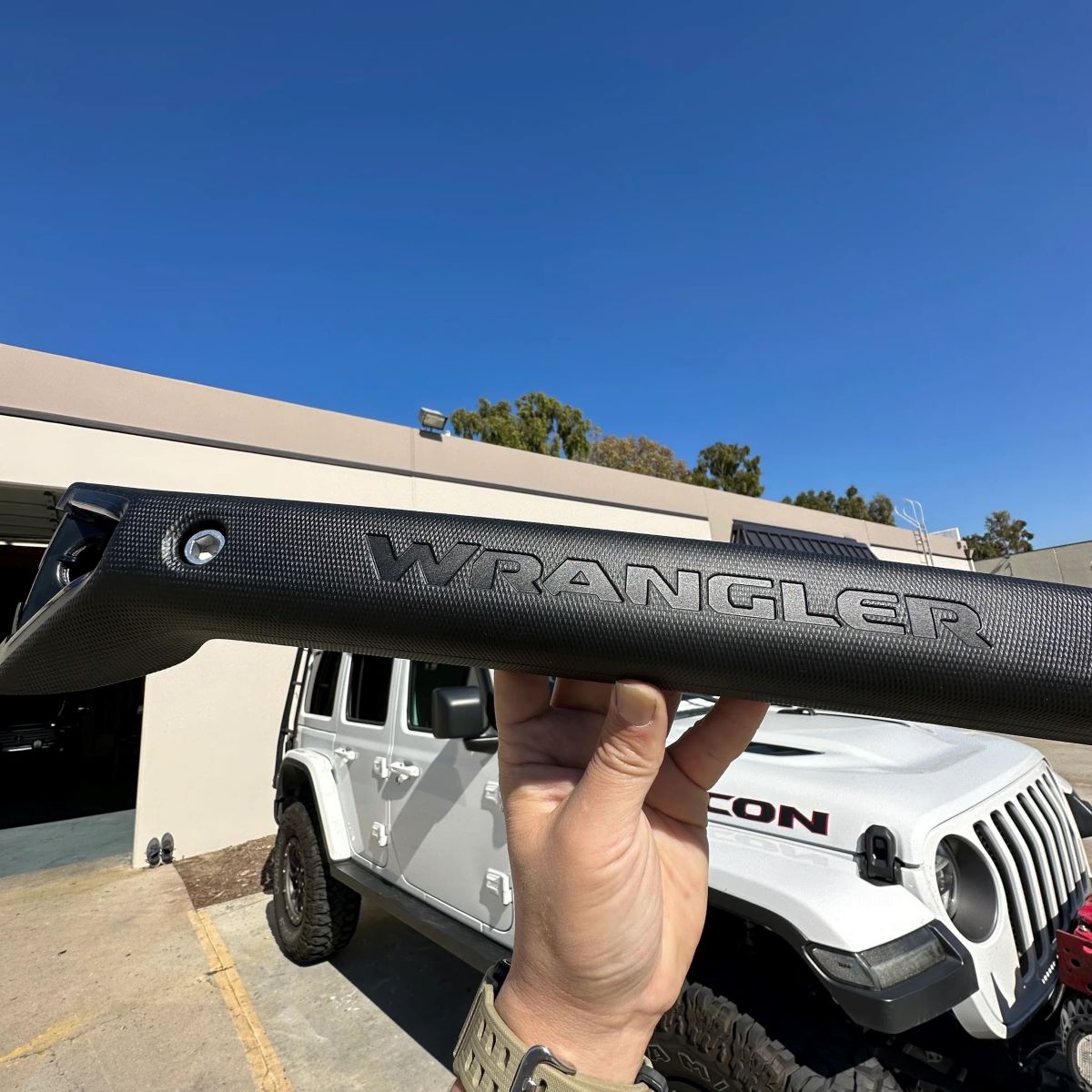 楽天市場】【MOPAR 純正】ジープ JEEP JL ラングラー JL ルビコン仕様