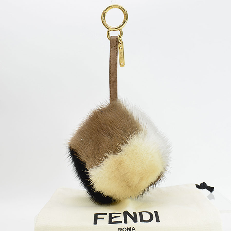 楽天市場】フェンディ FENDI チャーム サイコロ型 ブラウンxベージュ