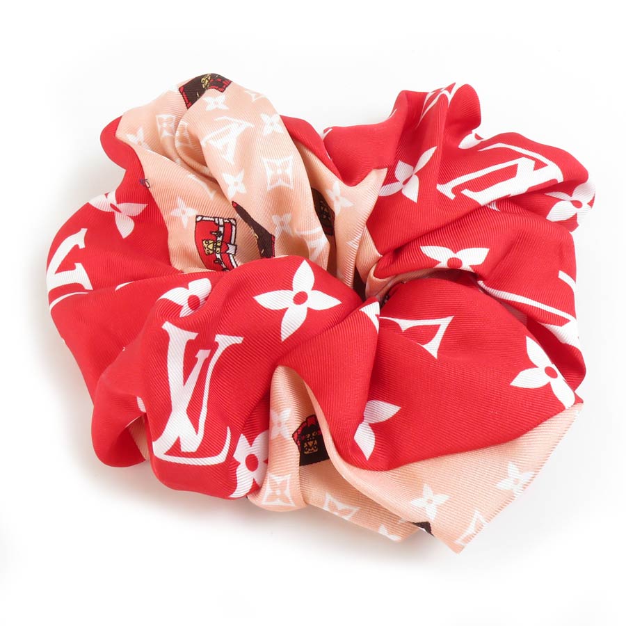 ルイヴィトン シュシュ ミニマル M77692 シルク LVチャーム レッド