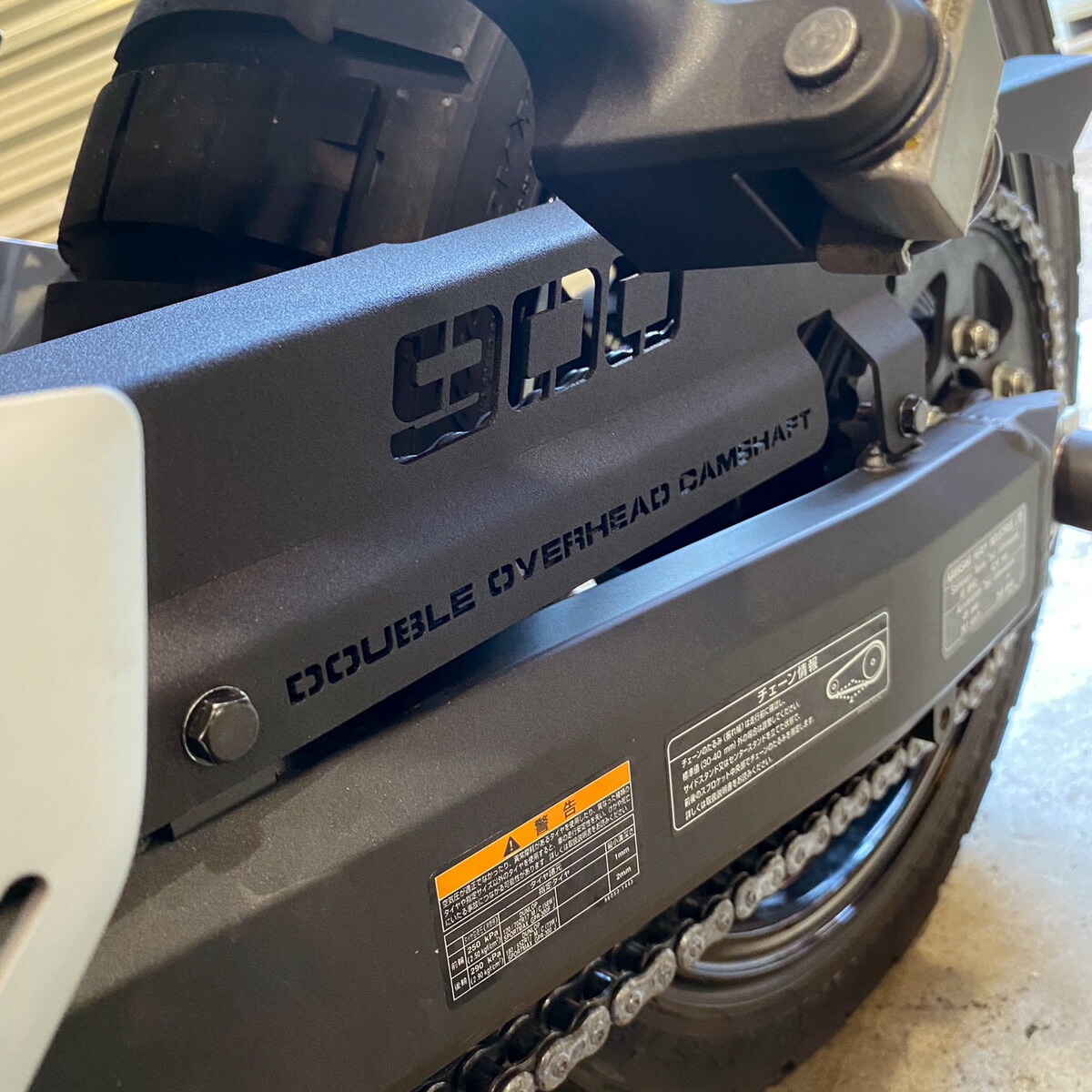 楽天市場】Z900RS ロゴイリ ブラック チェーンケース ロゴ入り 新品