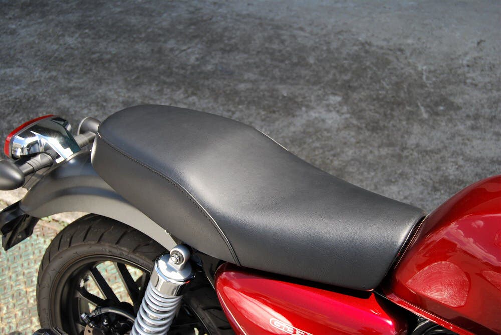 楽天市場】GB350 ダブルシート Bステッチ K＆H（ケイアンドエイチ