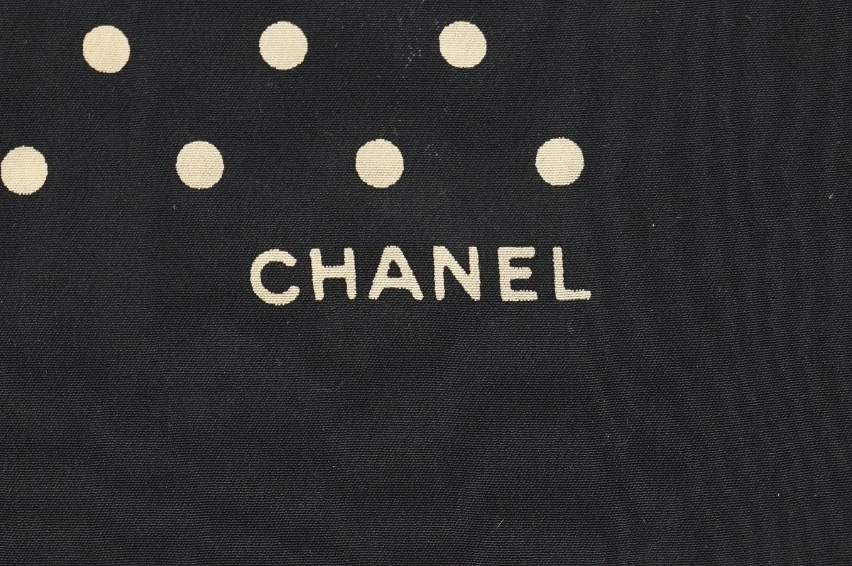 楽天市場】CHANEL シャネル ハンカチ シルク100% ココマーク 水玉