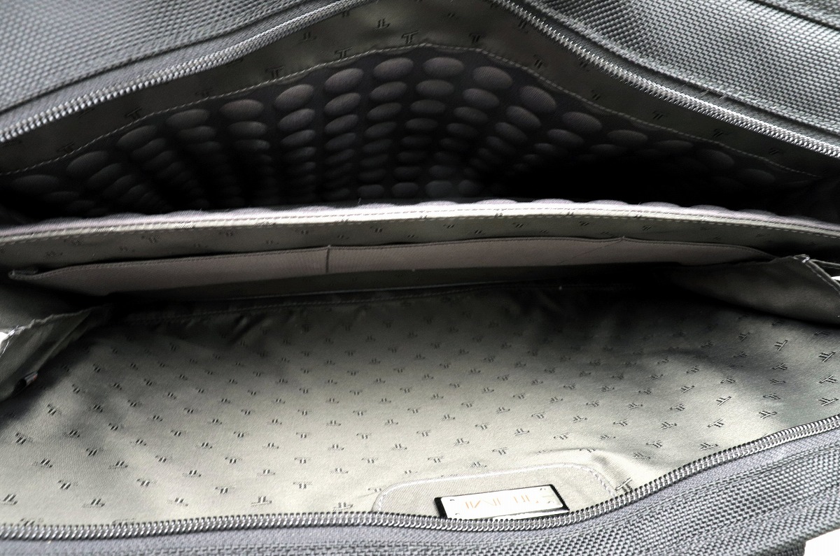 楽天市場】【バッグ】TUMI トゥミ コンパクト ラージ スクリーン