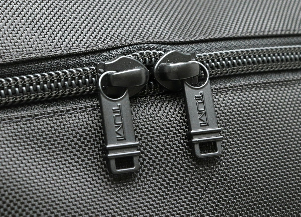 楽天市場】【バッグ】TUMI トゥミ ALPHA スリムメッセンジャーバッグ