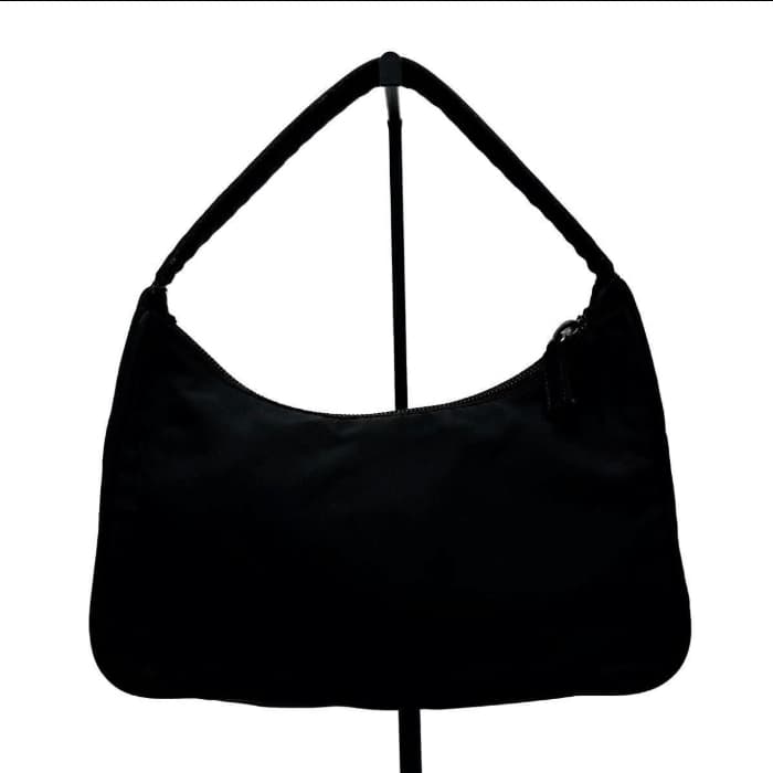 楽天市場】【中古】良品 PRADA プラダ ナイロン 三角ロゴ プレート