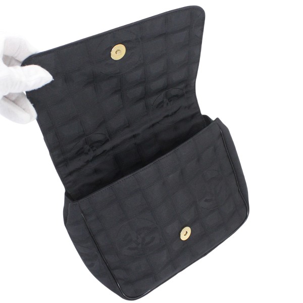 楽天市場】シャネル ボディバッグ ウエストバッグ ニュートラベル