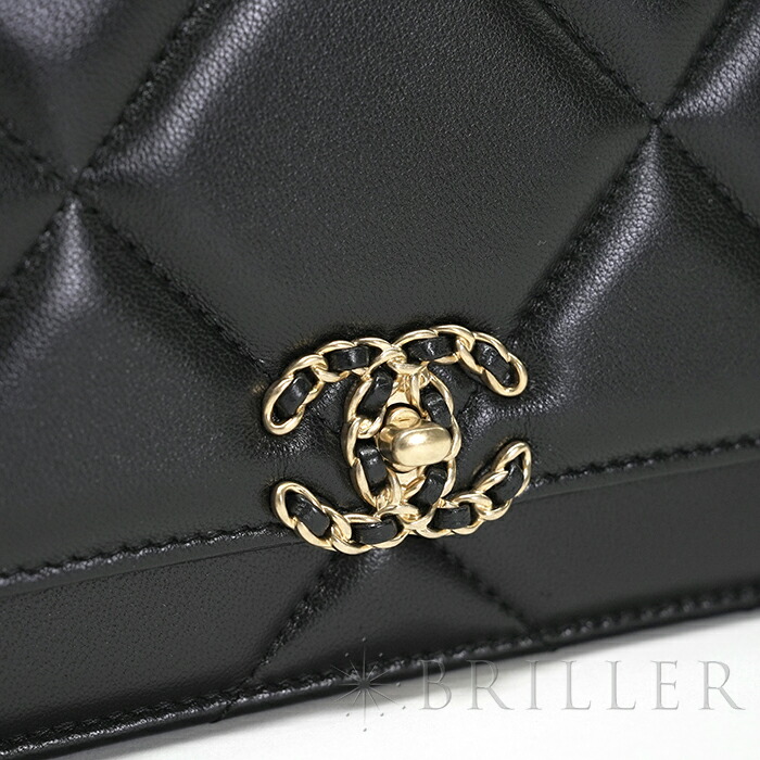楽天市場】シャネル 19 チェーンウォレット シャイニーラムスキン