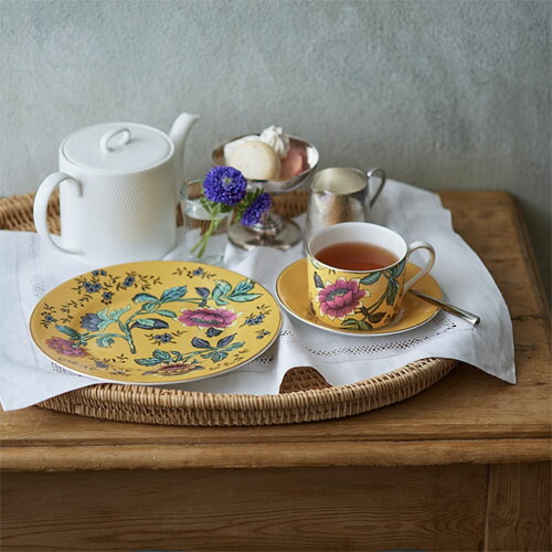 骨董 時代プレス 乳白色暈し カナリアイエロー コップ ゴブレット