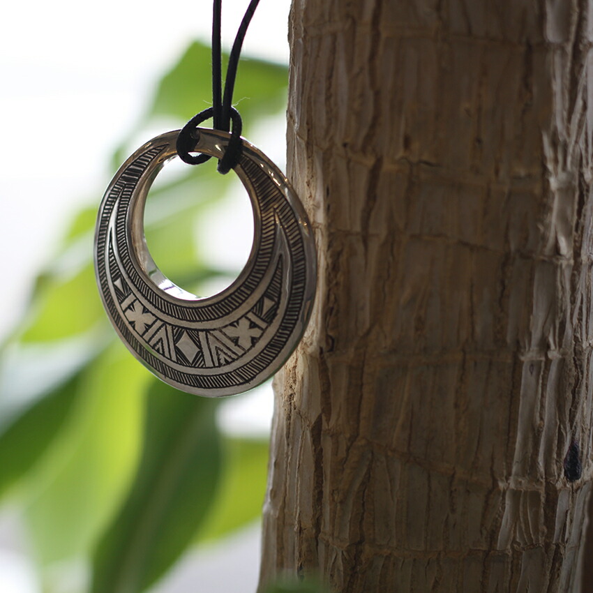 楽天市場】Adawat'n Tuareg アダワット トゥアレグ 革紐 シルバー