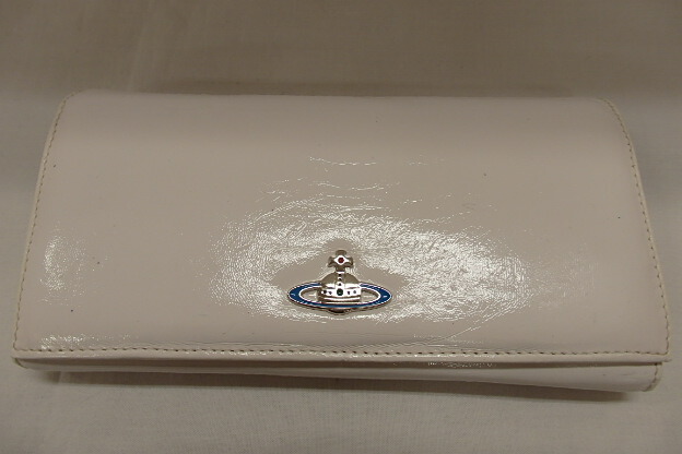 楽天市場】ヴィヴィアンウエストウッド Vivienne Westwood 二つ折り 長