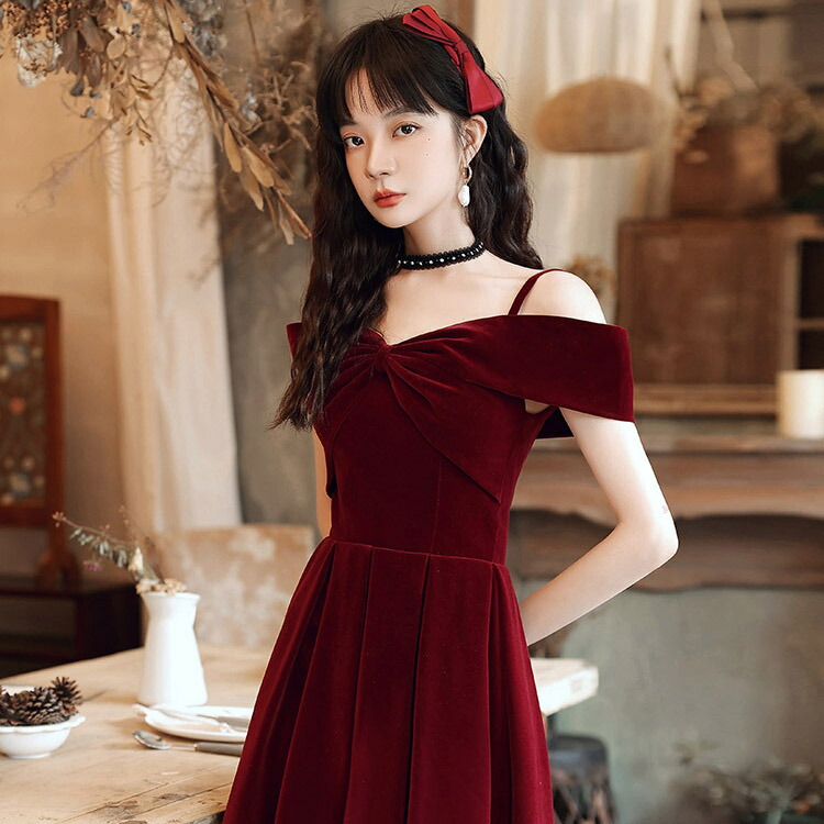 楽天市場】送料無料 結婚式ドレス 二次会ドレス ワイン赤 ベロア