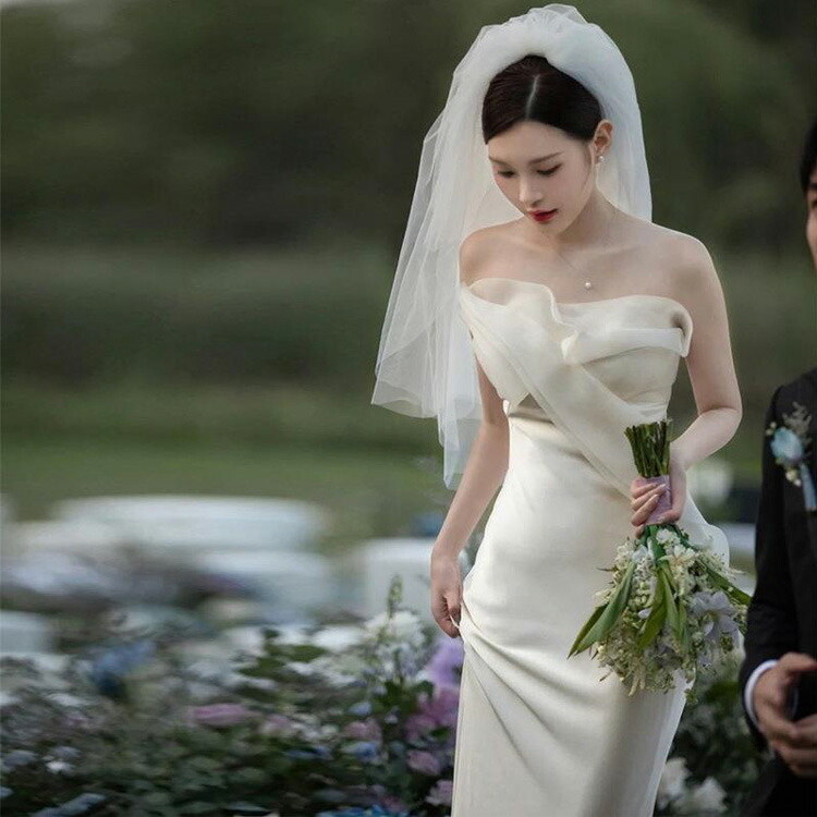 楽天市場】送料無料 二次会ドレス ウェディングドレス ノースリーブ 白